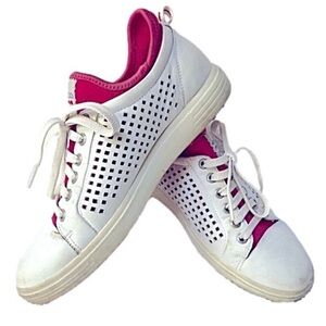 ECCO White Leather Sneakers - Extra Width